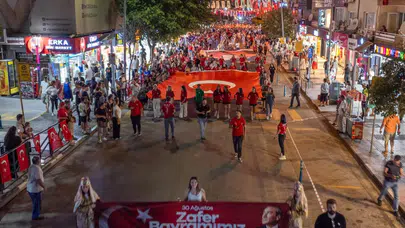 Zafer Bayramı Coşkusu Manisa’yı Sardı Fener Alayının Ardından Hadise Rüzgarı Esti