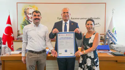 Gaziemir Belediyesi’nin çevreci çalışmalarına Sıfır Atık Belgesi