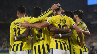Fenerbahçe'nin Lyon kamp kadrosu açıklandı