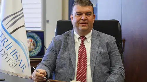 Seferihisar Belediye Başkanı İsmail Yetişkin rüşvet soruşturmasında tutuklandı