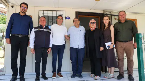 Buca’da Başkan Vekili Benzer sahaya indi