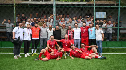 Bornova’da dostluk kazandı