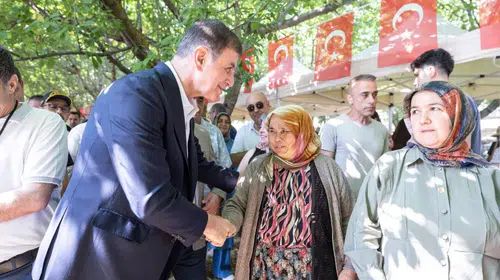 Şehit aileleri ve gazilere yönelik gezi programı İzmir'de büyük ilgi gördü