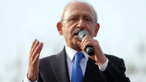 CHP dört il teşkilatını feshetti ve beş ile yeni atama yaptı