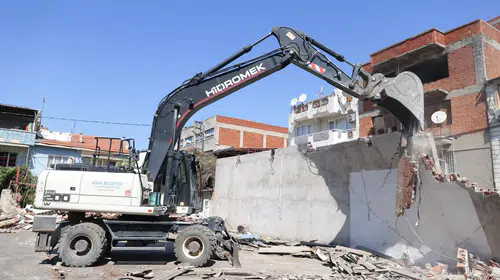 Konak Belediyesi’nden kaçak yapılaşmaya sıfır tolerans