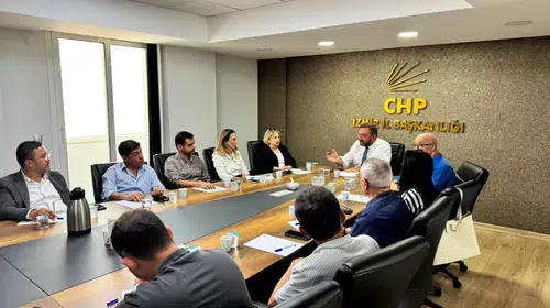 CHP İzmir’de Yeni Yönetimden İlk Toplantı
