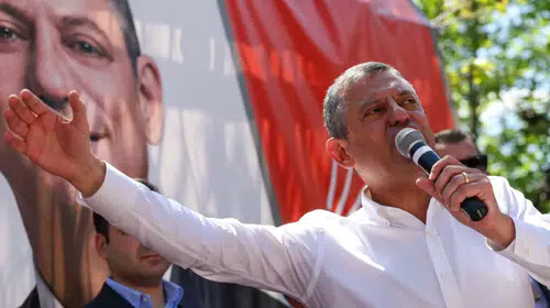Özgür Özel'in Partisine Hazine Desteği Yok: 90 Milletvekili Yetersiz Kaldı