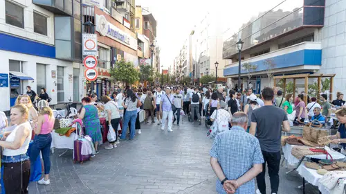 Kadın Emeği Gece Pazarı, Karşıyaka’da Üreten Kadınlara Destek Olmaya Devam Ediyor