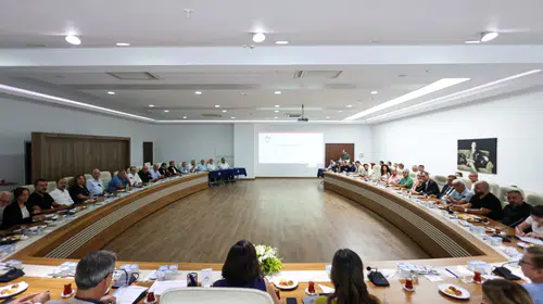 Başkan Kınay: Esnafımızla birlikte Karabağlar’ı güçlendireceğiz