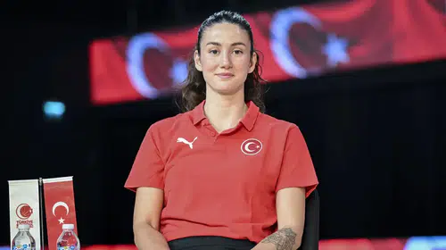 Olcay Çakır Turgut: Türkiye, 2026 Dünya Kupası'nda gruptan çıkmayı hedefliyor!