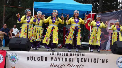 Bin 450 metrede Yörük rüzgarı: Simav’da kültür şöleni