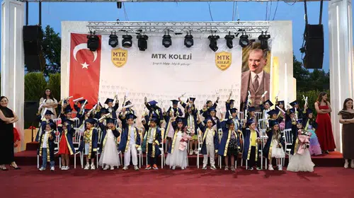 MTK Koleji’nde çifte bayram: Mezuniyet coşkusu ve karne sevinci bir arada yaşandı