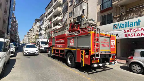 Komşuları seferber eden koku alarmı: Acı haber beklenirken tatil sürprizi çıktı