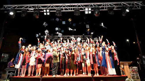 Manisa’da unutulmaz gece: Bir okulda üç hüzünlü veda birden