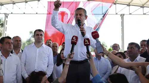 Özgür Özel'den Bayındır'da sert tepki: Sandık iradesine müdahaleye izin vermeyeceğiz