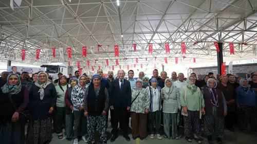Denizli’de üreticinin yüzünü güldüren adım: Binlerce çiftçiye dev yem desteği