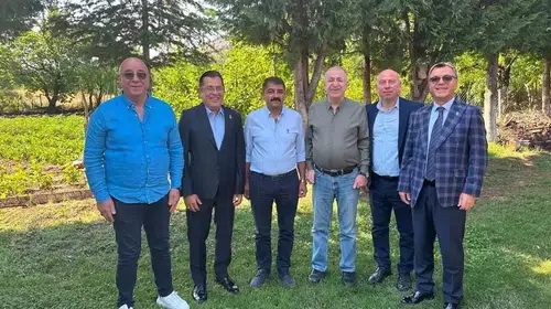 Denizli siyasetinde sürpriz rota: Kale Belediye Başkanı adres değiştirdi
