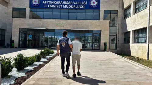 Afyonkarahisar’da dijital dolandırıcıya kaçış yok: 4 yıl hapis cezasıyla yakalandı