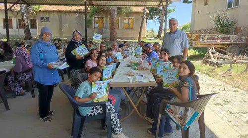Denizli'de vefa buluşması: Şehitler anıldı, miniklere tarih bilinci aşılandı