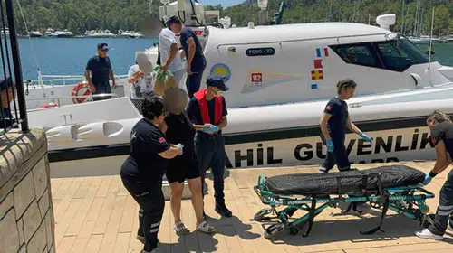Fethiye açıklarında denizden gelen imdat çağrısı: Sahil Güvenlik zamana karşı yarıştı