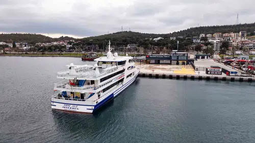 Aliağa’dan Midilli’ye deniz köprüsü: 25 bin yolcu rotayı Ege’ye çevirdi