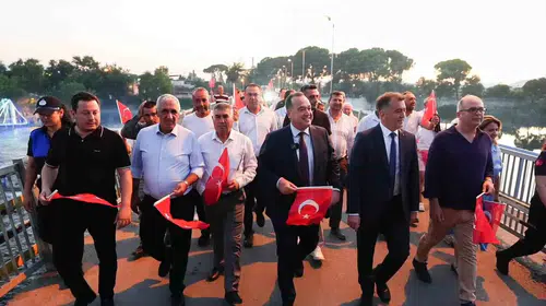 Adala’da Hermos rüzgarı esti: Onur Akın ile unutulmaz gece