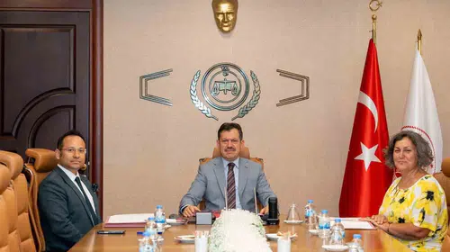 İzmir’de umut veren imza: Cezaevlerindeki kadın ve çocuklar için yeni dönem