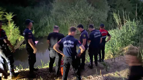 Nazilli'de nefes kesen operasyon: Arkadaşlarına veda etti, ekipler hayatını kurtardı