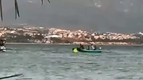 Kuşadası'nda deniz keyfi kabusa dönüyordu: Jet ski bir anda ters döndü