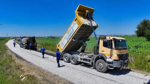 Tavas’ın üç mahallesinde ulaşım standardı yükseliyor: 14 kilometrelik yolda büyük dönüşüm