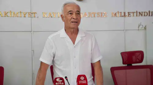 Seferihisar Belediye Meclisi'nde kritik oylama: Yeni başkan vekili belli oldu