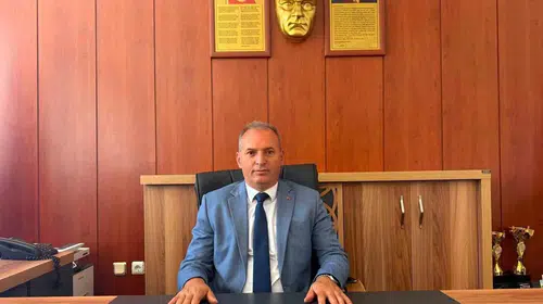 Sarıgöl eğitiminde yeni dönem: Yıldıray Demirtaş koltuğa oturdu