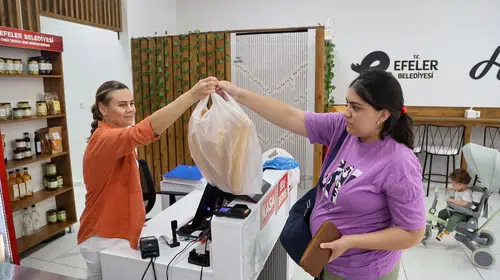Efeler'de hesaplı sofraların adresi genişledi: EFE Ekmek yeni noktalarda
