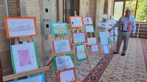 Minik kalplerden namaz temalı sanat şöleni: Denizli'de ödüller sahiplerini buldu