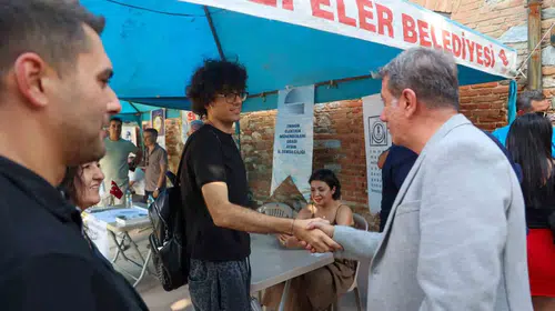 Efelerli gençlerin tercih maratonunda rehber oldular: Gelecekleri için ilk adımı attılar