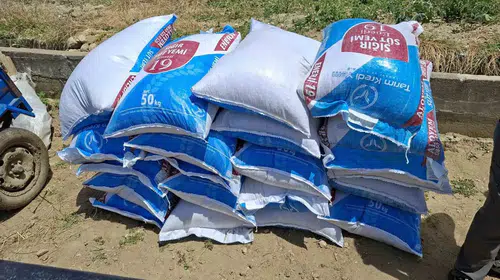 Gördes’teki yangın felaketinde üreticiye can suyu: Büyükşehir’den acil destek eli