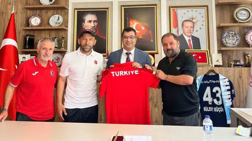 Ay-yıldızlı gençlerin hedefi Almanya: Kütahya’da hummalı hazırlık
