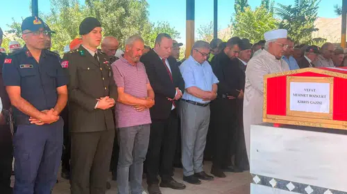 Şuhut kahramanını uğurladı: Kıbrıs gazisi Mehmet Bozkurt son yolculuğuna çıktı