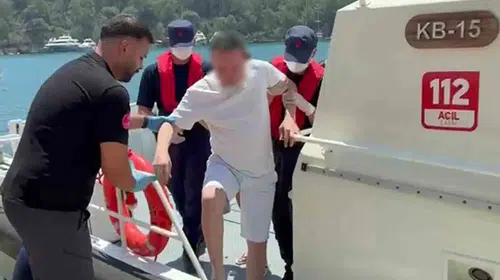 Mavi sularda acil durum: Sahil Güvenlik iki hasta için seferber oldu