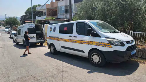 Urla'da yürek yakan veda: Lösemi hastası oğlunu vuran anne yaşamına son verdi