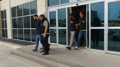 Uşak’taki kuyumcu vurgununda İstanbul operasyonu: 3 kişi demir parmaklıklar ardında