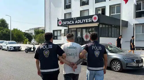 Hollanda'dan gelen yolcuya havalimanında kelepçe: 22 yıllık hapis cezasıyla yakalandı