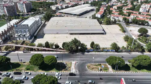 Manisa'da dev dönüşüm başlıyor: Kültür ve yaşam merkezi için tarih verildi