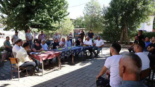 Nazilli’de kapı kapı dolaşıyor: Başkan Tetik’in mesaisi 13 bini aştı