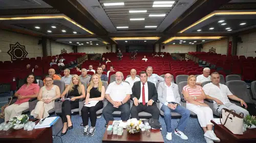 Yunusemre Meclisi’nde yeni dönem: Komisyonlar ve yönetim yeniden şekillendi