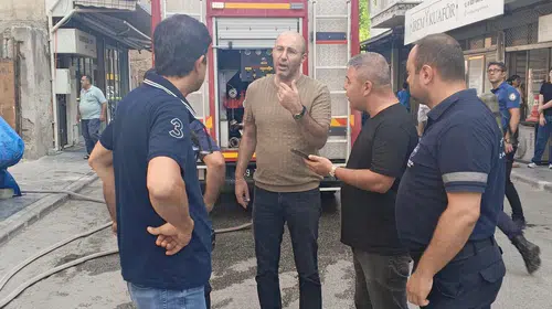 Germencik'te mobilya mağazasını küle çeviren yangın: Başkan Zencirci olay yerinde