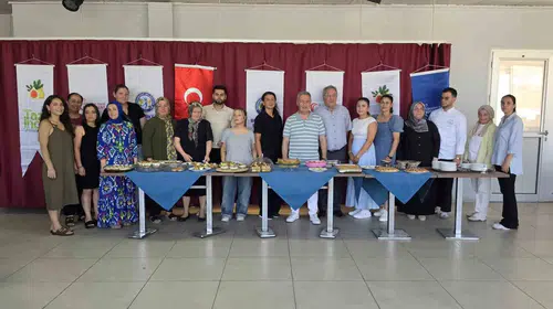 İncirin başkentinde mutfak şovu: Fransız tekniğiyle zirveye yerleşti