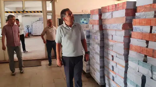 Nazilli'de ders zili öncesi hummalı hazırlık: Kitaplar için tam kadro denetim