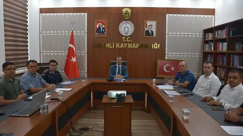 Salihli’de huzur operasyonu: Metruk binalar ve hurda araçlar için düğmeye basıldı