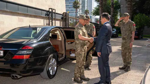 İzmir protokolünde veda mesaisi: Başsavcı Yeldan’dan kritik isimlere uğurlama